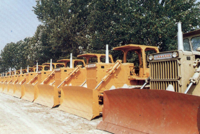 ��Ʒ��װ��������1984������۳����˳а���������������ְ���Ļ���������ǿ�����θ����Ӷ�Ťת�˴�ǰ�ȡ�����Ҫ�ı���������